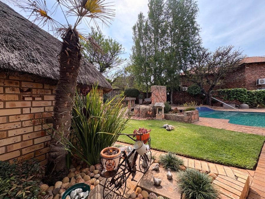 3 Bedroom Property for Sale in Wilkoppies North West